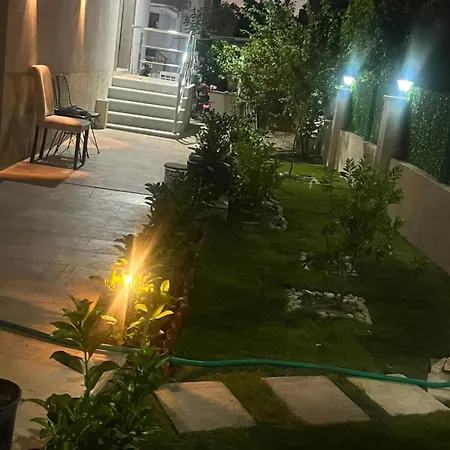 Garden House *